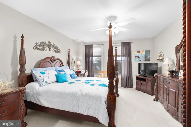 $515,000 | 485 Harbor Side Street, Unit 412, Woodbridge, VA 22191