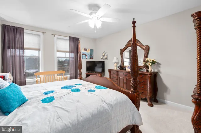 $515,000 | 485 Harbor Side Street, Unit 412, Woodbridge, VA 22191