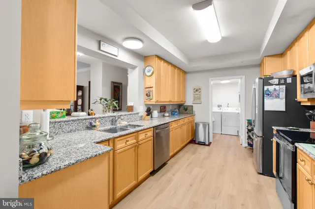 $515,000 | 485 Harbor Side Street, Unit 412, Woodbridge, VA 22191