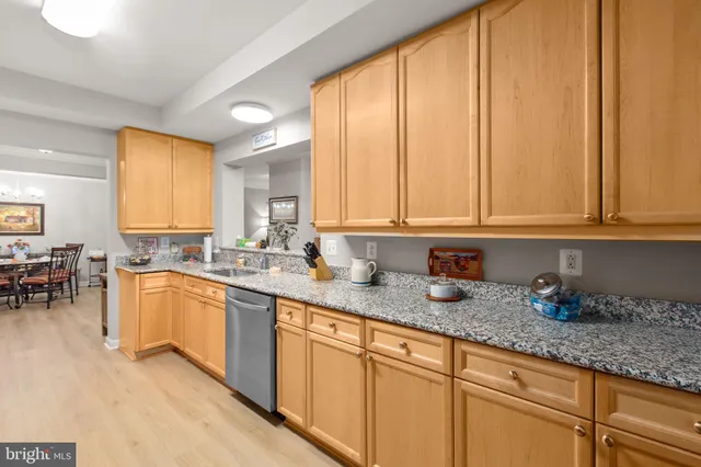 $515,000 | 485 Harbor Side Street, Unit 412, Woodbridge, VA 22191