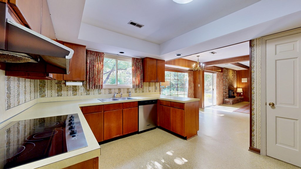 13952 Cross Creek Road Upatoi, GA 31829 - Photo 26 of 79 Kitchen