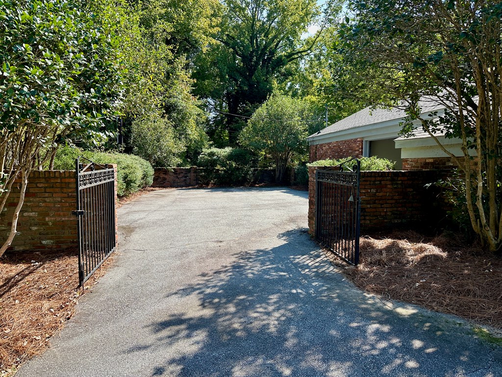 13952 Cross Creek Road Upatoi, GA 31829 - Photo 69 of 79 Parking Gate