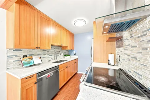 $335,000 | 16307 177th Avenue Southeast, Unit B, Monroe, WA 98272
