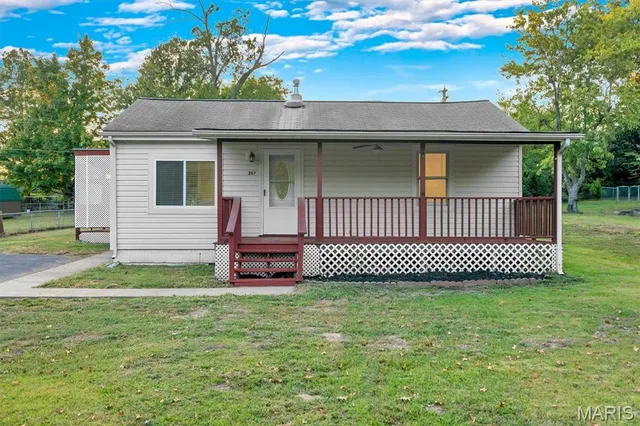 $222,900 | 207 Walton Drive, Eureka, MO 63025
