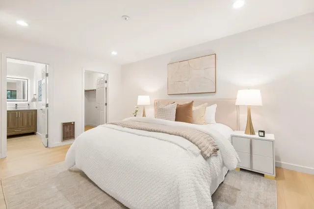 $968,000 | 1070 Mercedes Avenue, Unit 24, Los Altos, CA 94022