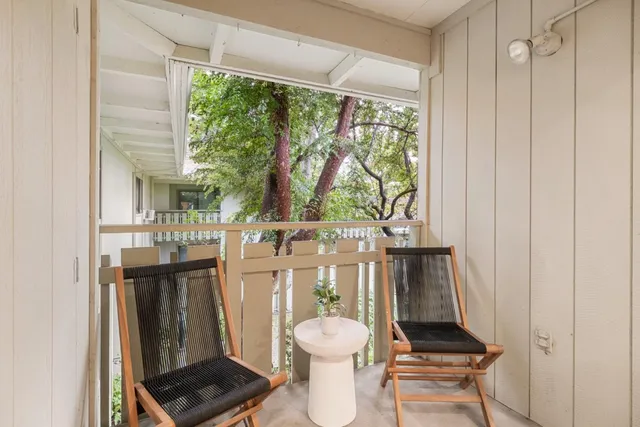 $968,000 | 1070 Mercedes Avenue, Unit 24, Los Altos, CA 94022