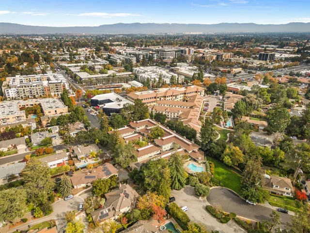 $968,000 | 1070 Mercedes Avenue, Unit 24, Los Altos, CA 94022