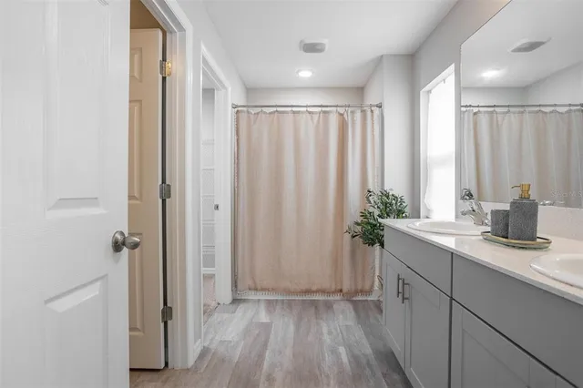 $381,000 | 12619 Hammock Park Drive, Riverview, FL 33579