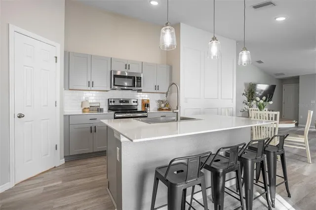 $381,000 | 12619 Hammock Park Drive, Riverview, FL 33579