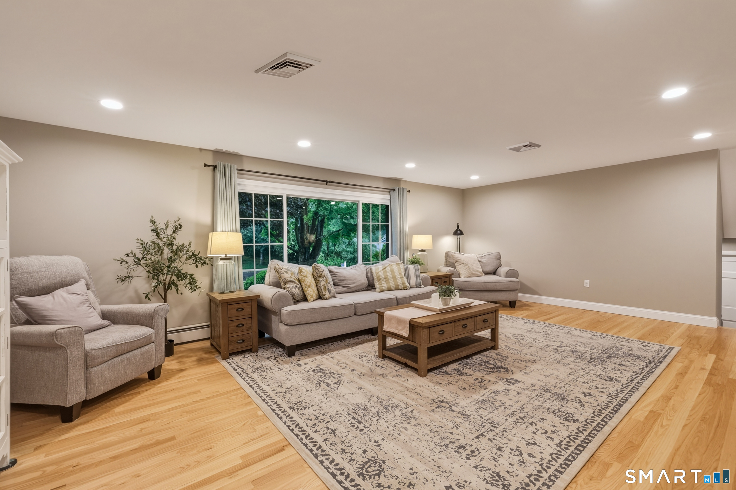 44 High Tower Road Southington, CT 06489 - Photo 4 of 40