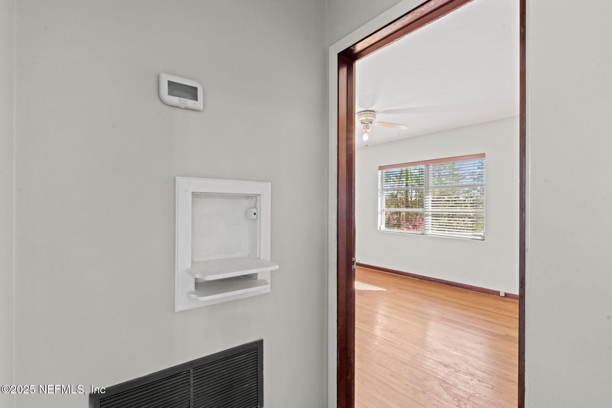 17896 Highway 16 Starke, FL 32091 - Photo 25 of 57 a view of an empty room with a window