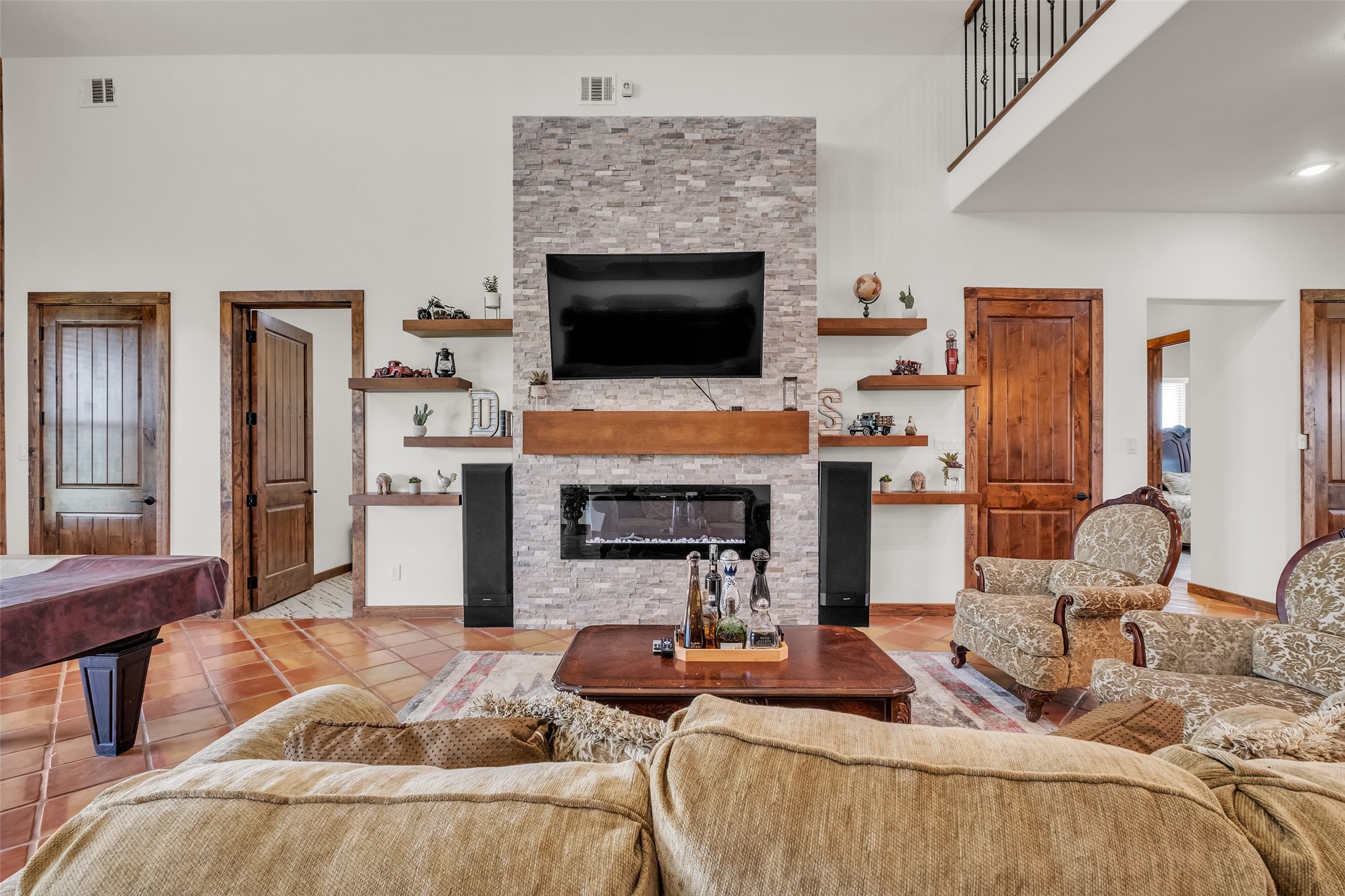 1048 11th Street Columbus, TX 78934 - Photo 15 of 48 a living room with furniture and a fireplace