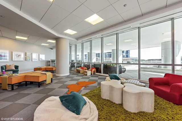 $3,300 | 1201 South Prairie Avenue, Unit 706, Chicago, IL 60605