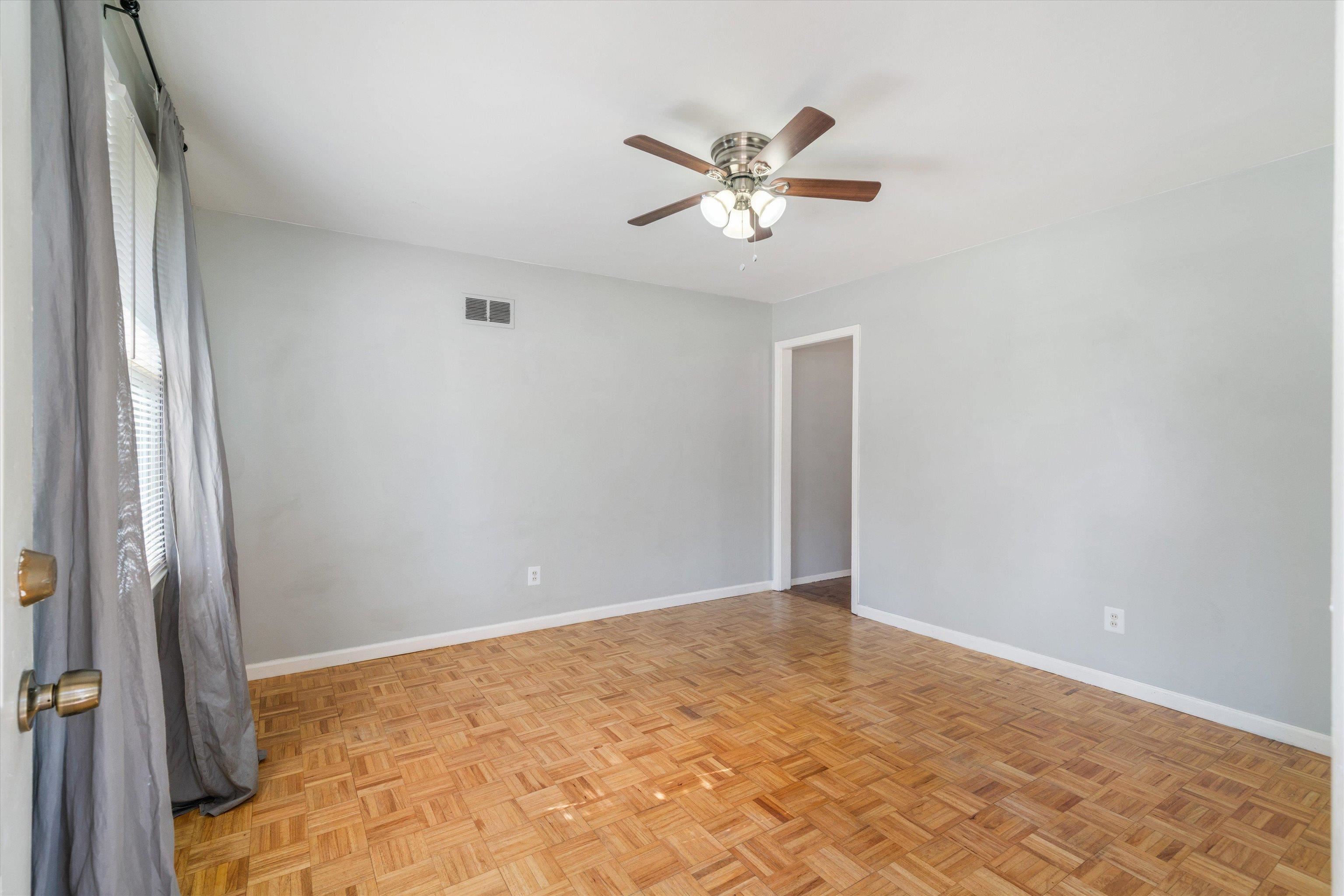 2086 Harbert Avenue Memphis, TN 38104 - Photo 10 of 16 a view of a room with a fan