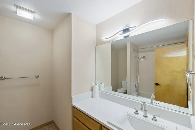 $674,900 | 16385 West Hollister Hills Drive, Post Falls, ID 83854