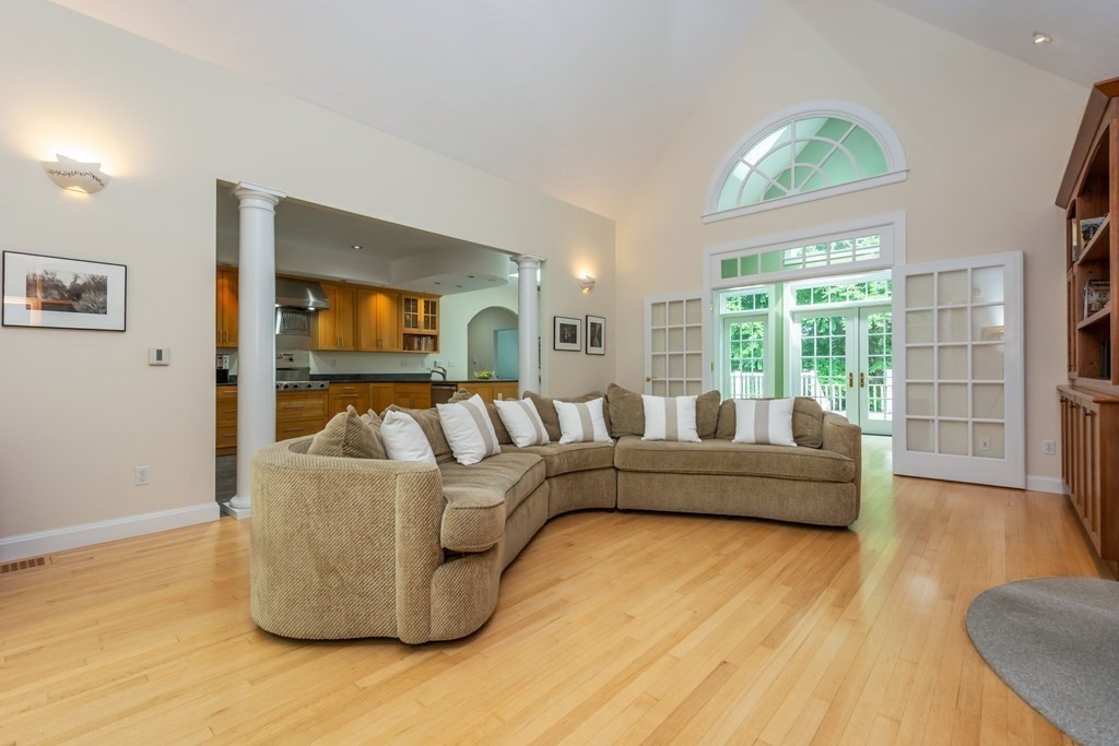 167 Bolton Road Harvard, MA 01451 - Photo 5 of 42 Gallery Image 5
