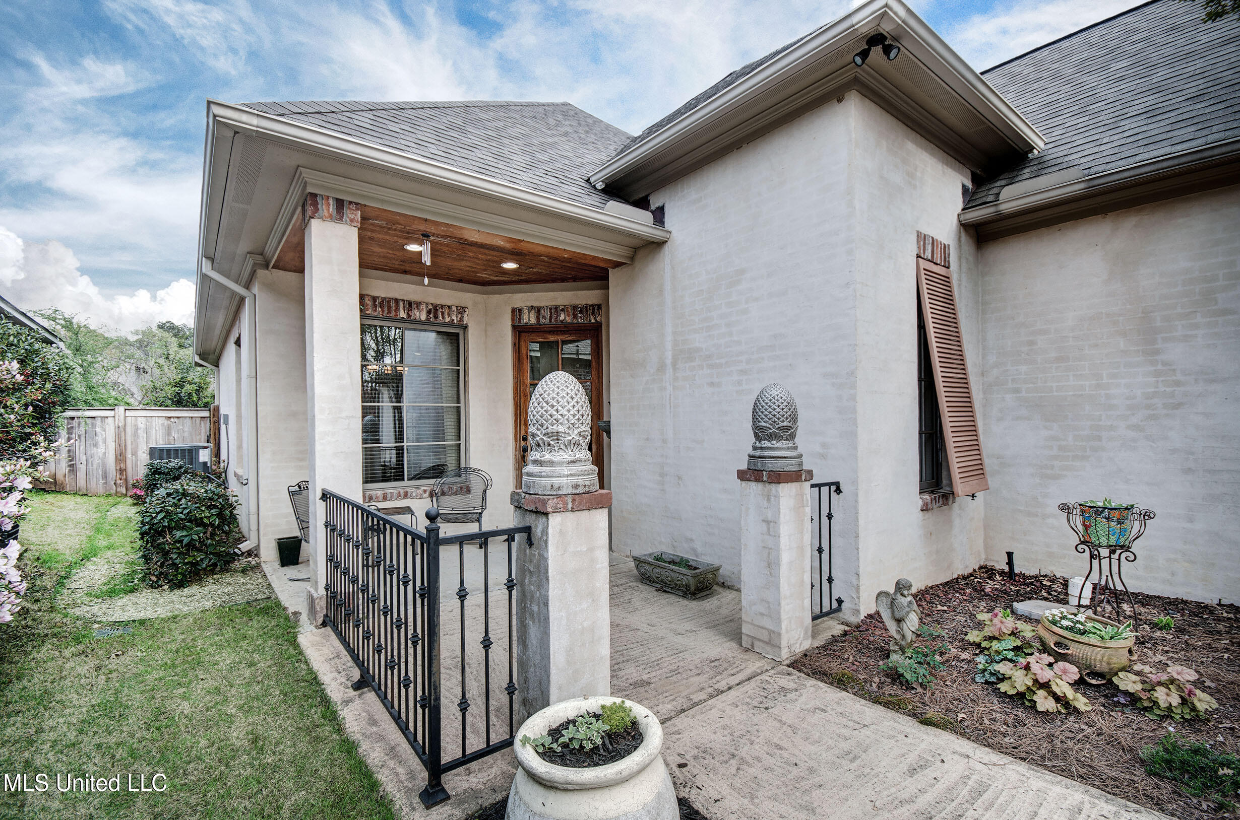 108 Bassett Lane Madison, MS 39110 - Photo 1 of 43 IMGP3497_8_9