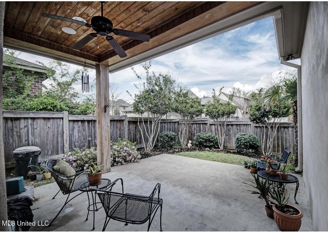 108 Bassett Lane Madison, MS 39110 - Photo 8 of 43 IMG_4587