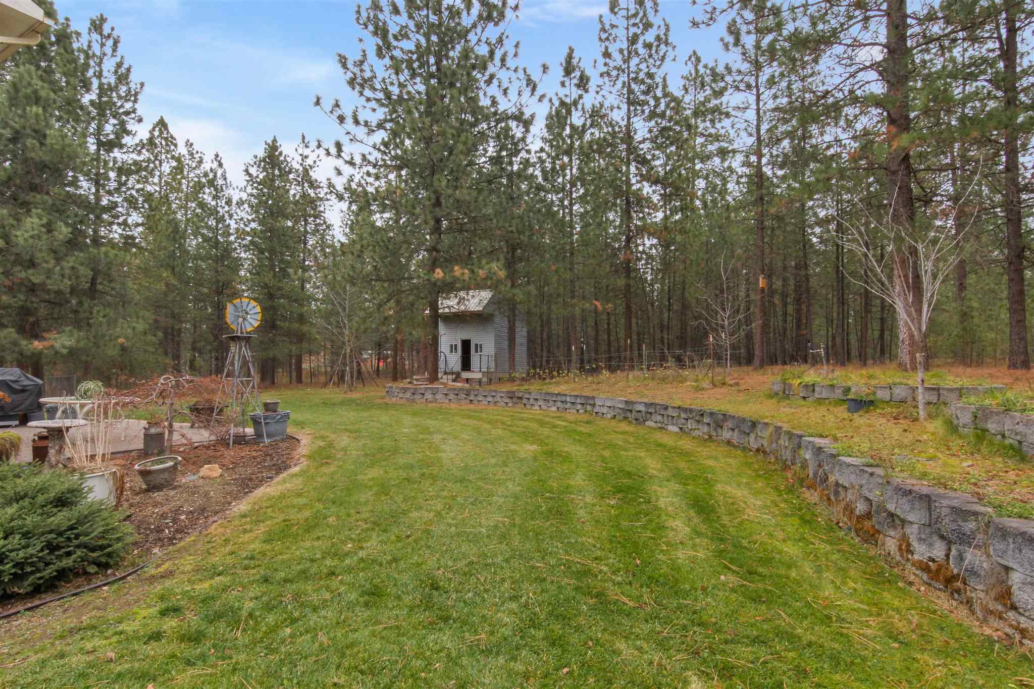 16424 North Yale Road Colbert, WA 99005 - Photo 35 of 38