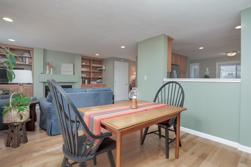 121 Stone Ridge Road, Unit 121 Franklin, MA 02038 - Photo 12 of 34 Gallery Image 12
