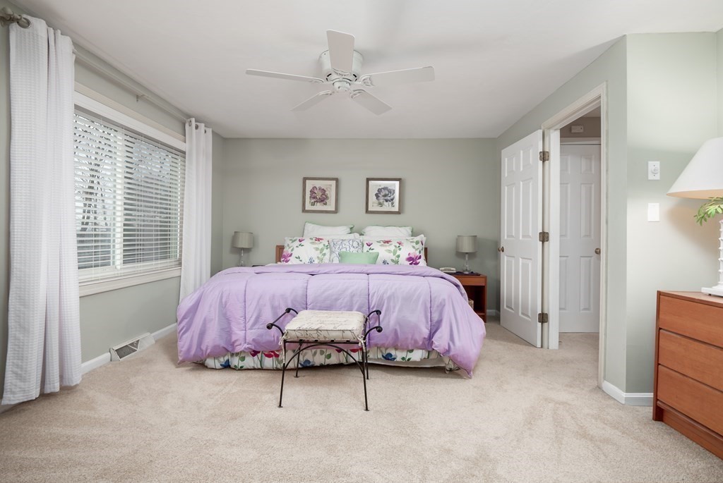 121 Stone Ridge Road, Unit 121 Franklin, MA 02038 - Photo 19 of 34 Gallery Image 19