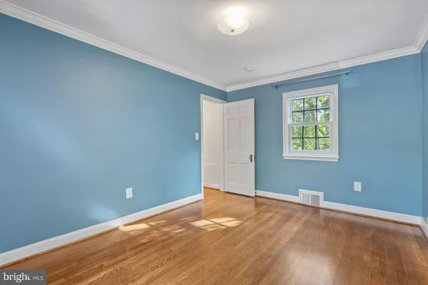 $6,300 | 1616 North Harrison Street, Arlington, VA 22205