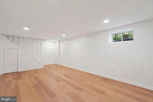 $6,300 | 1616 North Harrison Street, Arlington, VA 22205