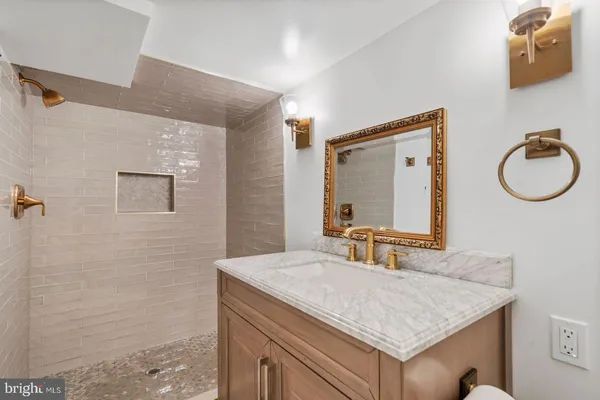 $6,300 | 1616 North Harrison Street, Arlington, VA 22205