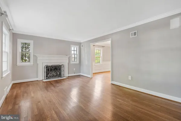 $6,300 | 1616 North Harrison Street, Arlington, VA 22205