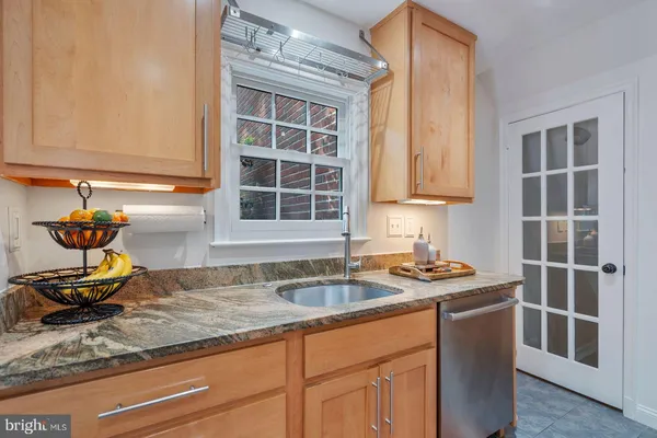 $6,300 | 1616 North Harrison Street, Arlington, VA 22205