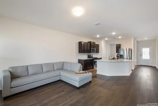 $2,475 | 4202 Laterite Trail, San Antonio, TX 78253