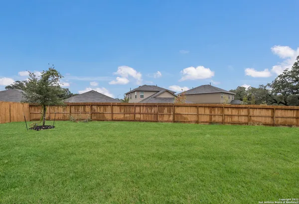 $2,475 | 4202 Laterite Trail, San Antonio, TX 78253