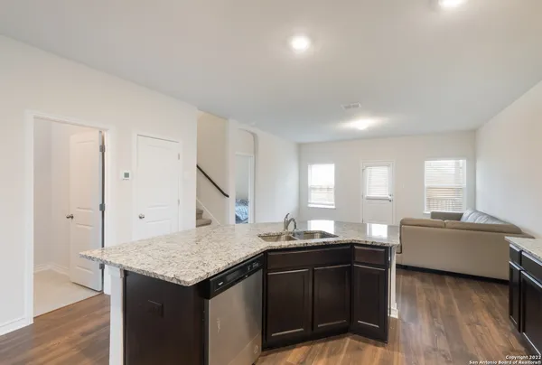 $2,475 | 4202 Laterite Trail, San Antonio, TX 78253