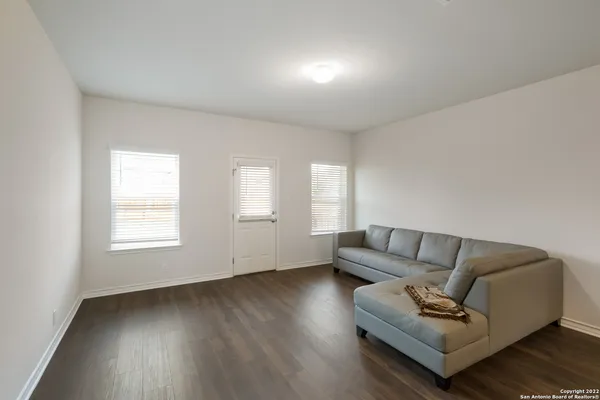 $2,475 | 4202 Laterite Trail, San Antonio, TX 78253