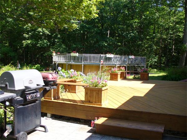 180 Reservoir Road Westhampton, MA 01027 - Photo 7 of 28 a view of a swimming pool with a patio