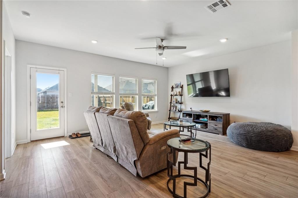 552 New Basin Road Slidell, LA 70461 - Photo 4 of 22 Gallery Image 4