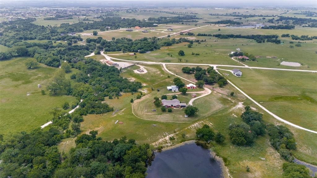 415 Star Shell Road Decatur, TX 76234 - Photo 33 of 39