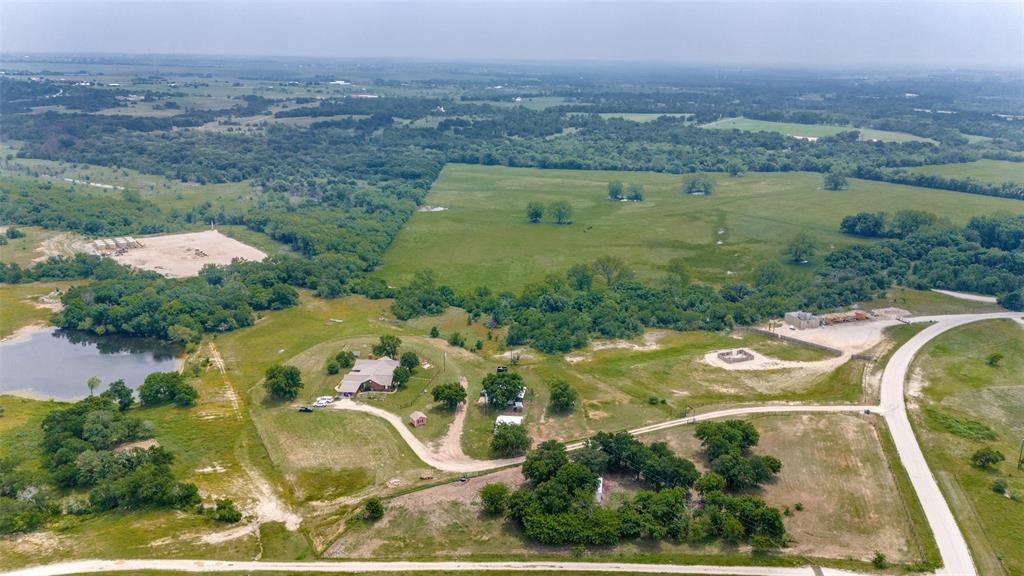 415 Star Shell Road Decatur, TX 76234 - Photo 34 of 39