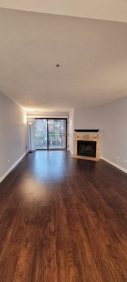 760 Weidner Road, Unit 107 Buffalo Grove, IL 60089 - Photo 3 of 18