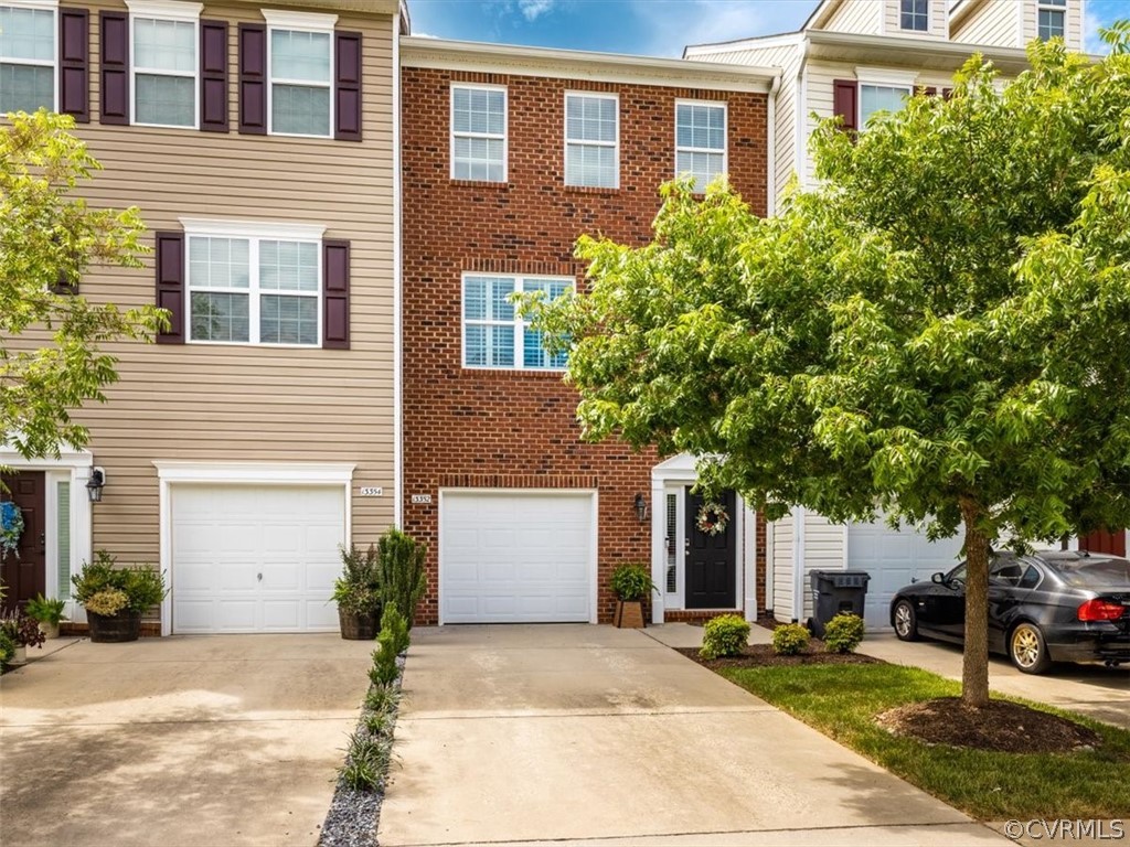13352 Diamond Ridge Drive Midlothian, VA 23112 - Photo 3 of 38 Gallery Image 3