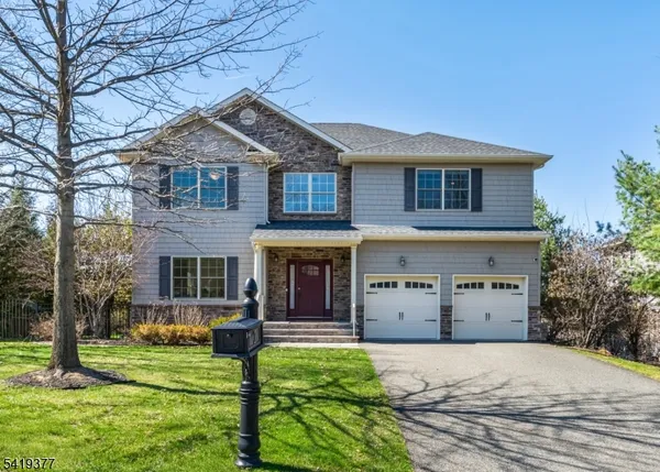 $1,200,000 | 2 Himsl Court, West Orange, NJ 07052