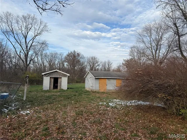 $10,500 | 901 West 7th Street, West Frankfort, IL 62896