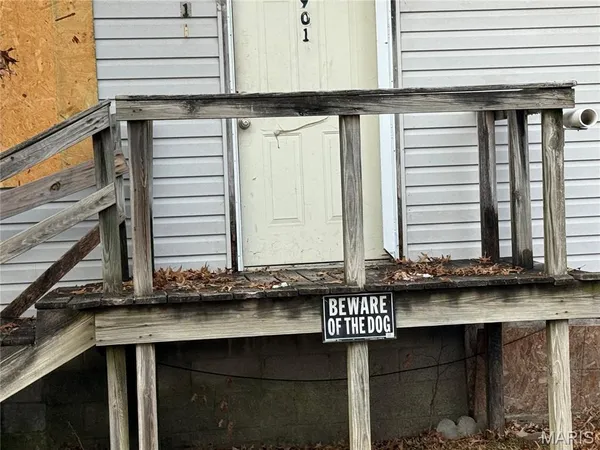 $10,500 | 901 West 7th Street, West Frankfort, IL 62896