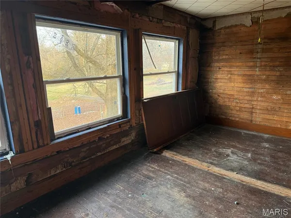 $10,500 | 901 West 7th Street, West Frankfort, IL 62896