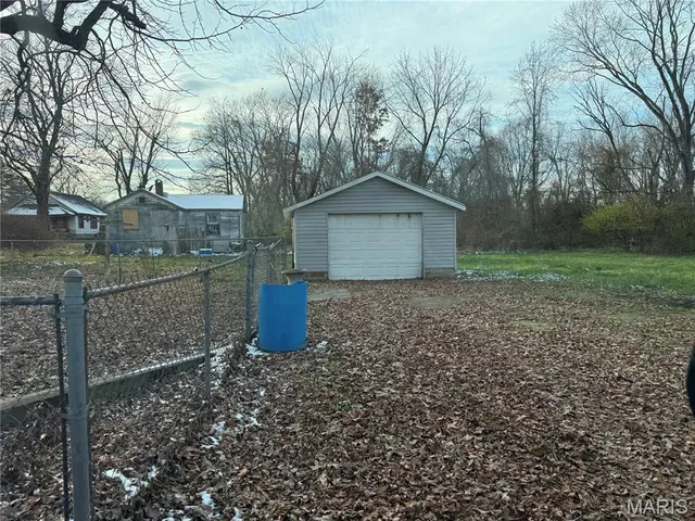 $10,500 | 901 West 7th Street, West Frankfort, IL 62896