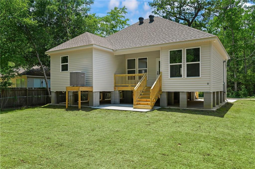 1397 Jasmine Street Mandeville, LA 70448 - Photo 17 of 18