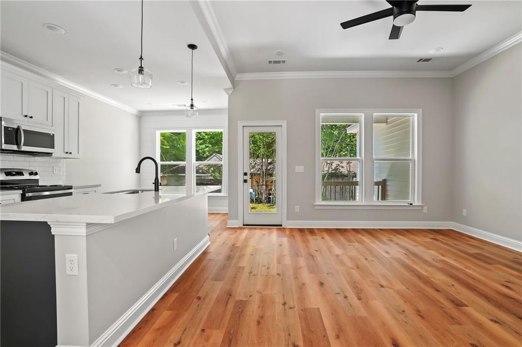 1397 Jasmine Street Mandeville, LA 70448 - Photo 4 of 18