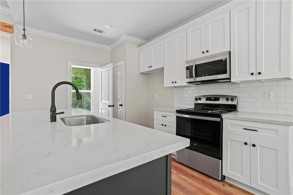 1397 Jasmine Street Mandeville, LA 70448 - Photo 6 of 18