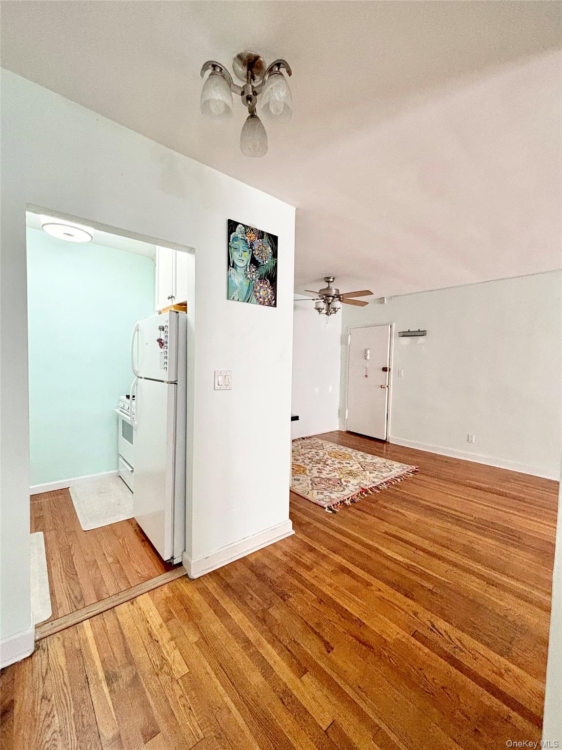 804 Bronx River Road, Unit 4G Bronxville, NY 10708 - Photo 8 of 11 a bedroom with a bed and a cabinets