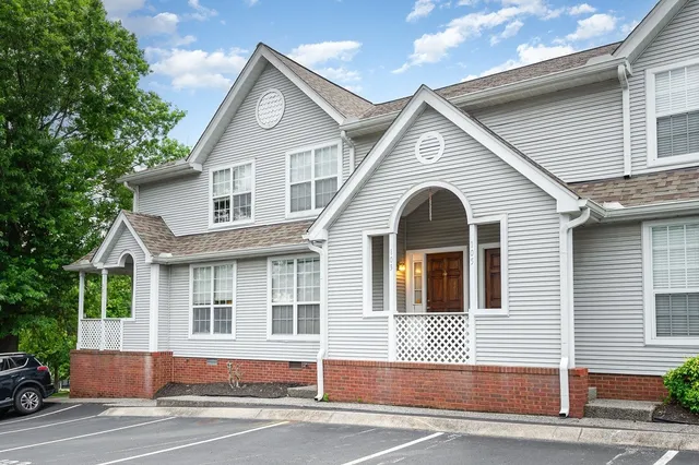 $359,900 | 103 Sylvan Glen Court, Nashville, TN 37209